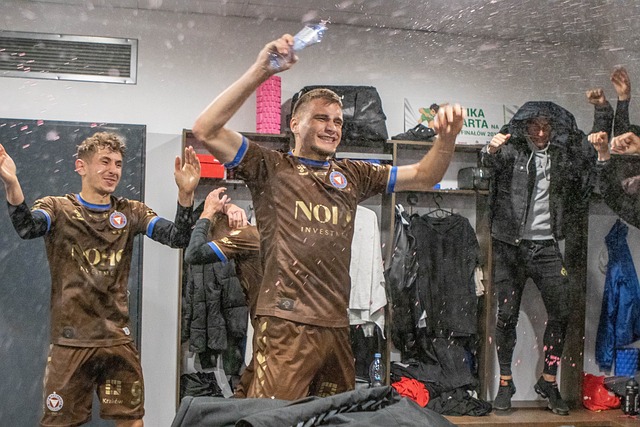 又能作为传 又能作为传